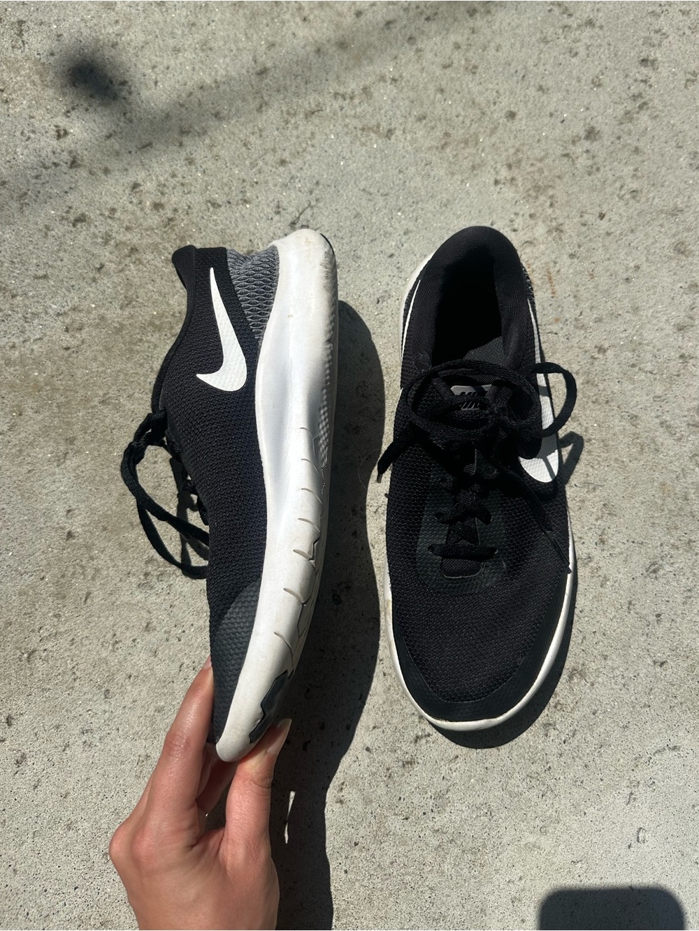 Women’s Nike Black Trainers with White Swoosh